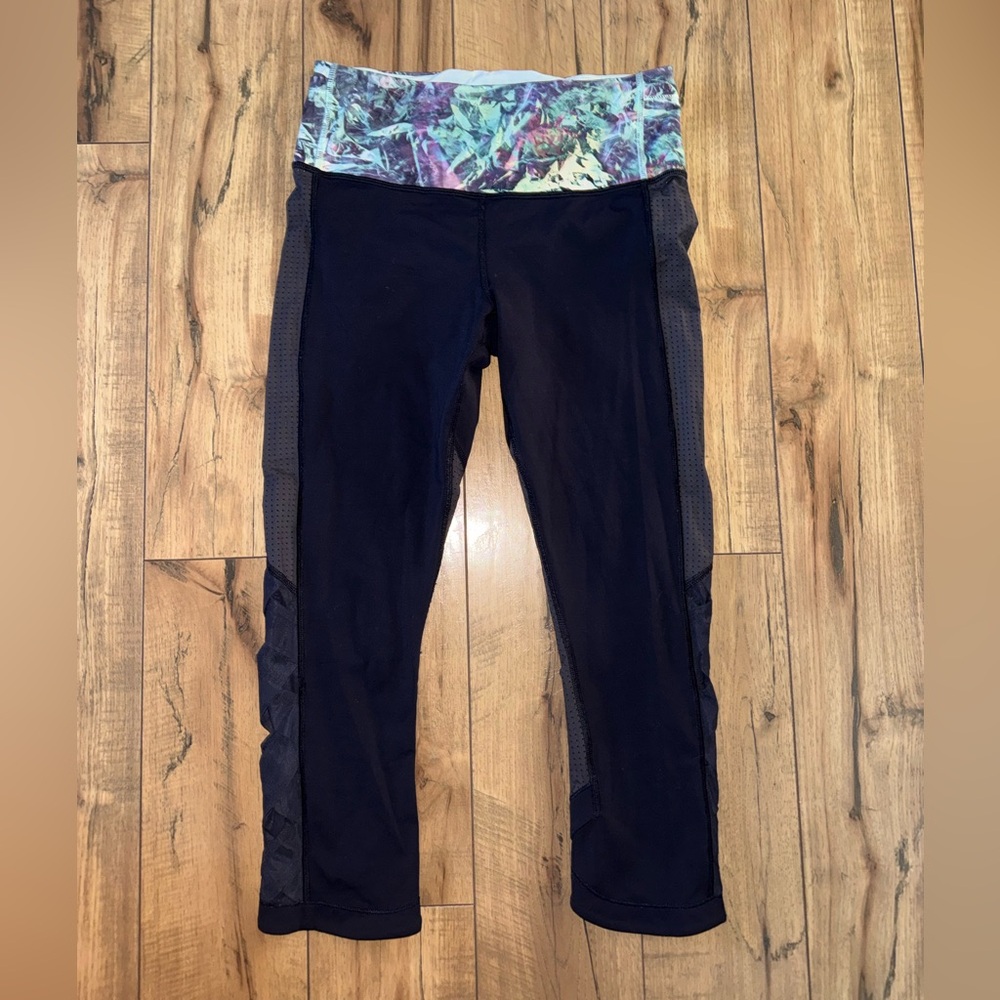 Dark blue lululemon leggings